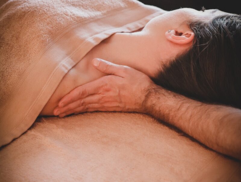 Massage relaxant L’Instant Découverte