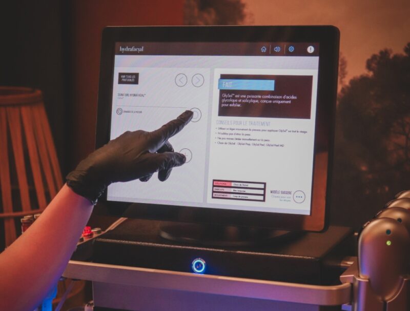 Soin Hydrafacial, soin de la peau médico-ésthétique